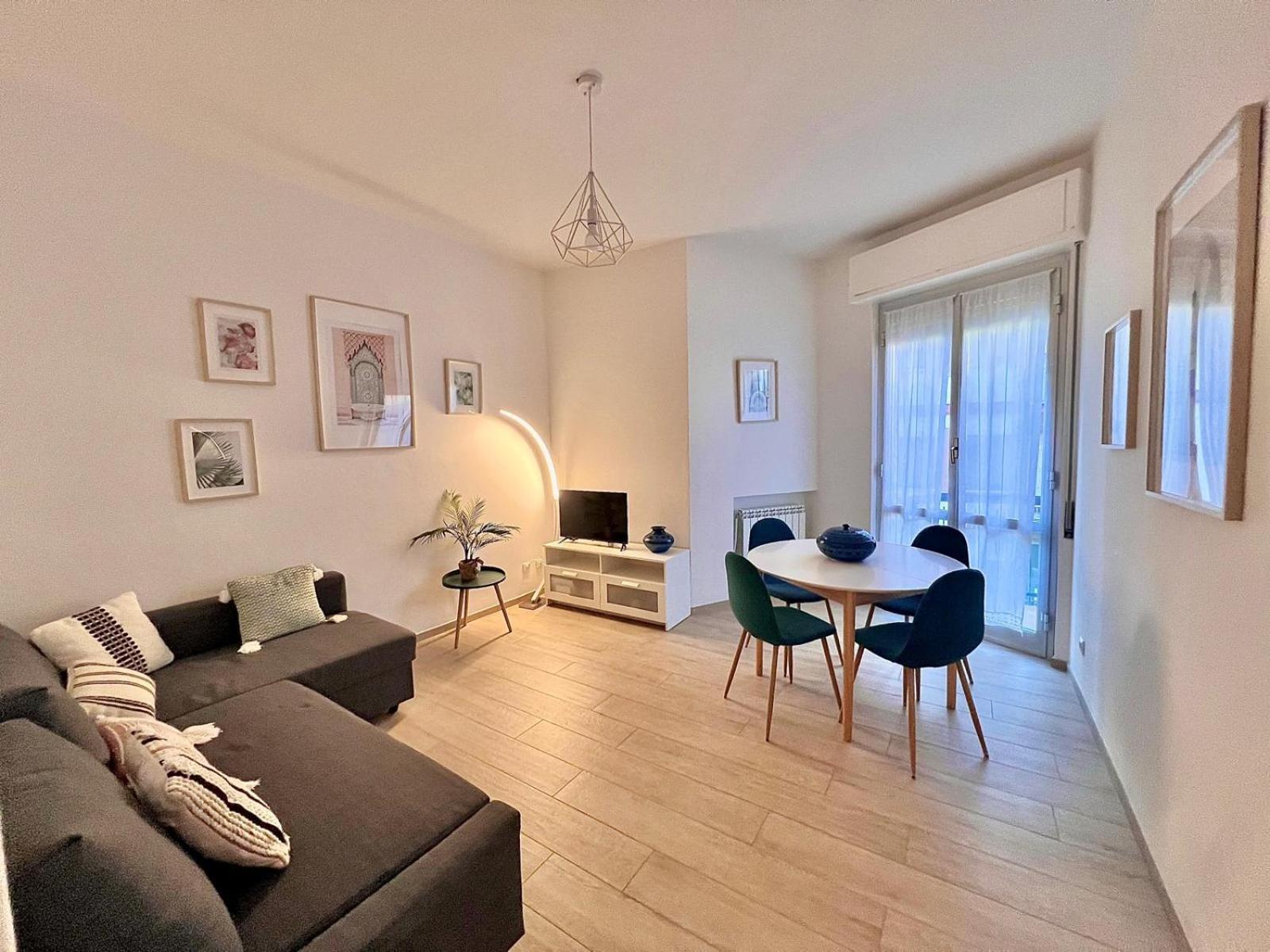 Casa Mila Lägenhet Savona Exteriör bild